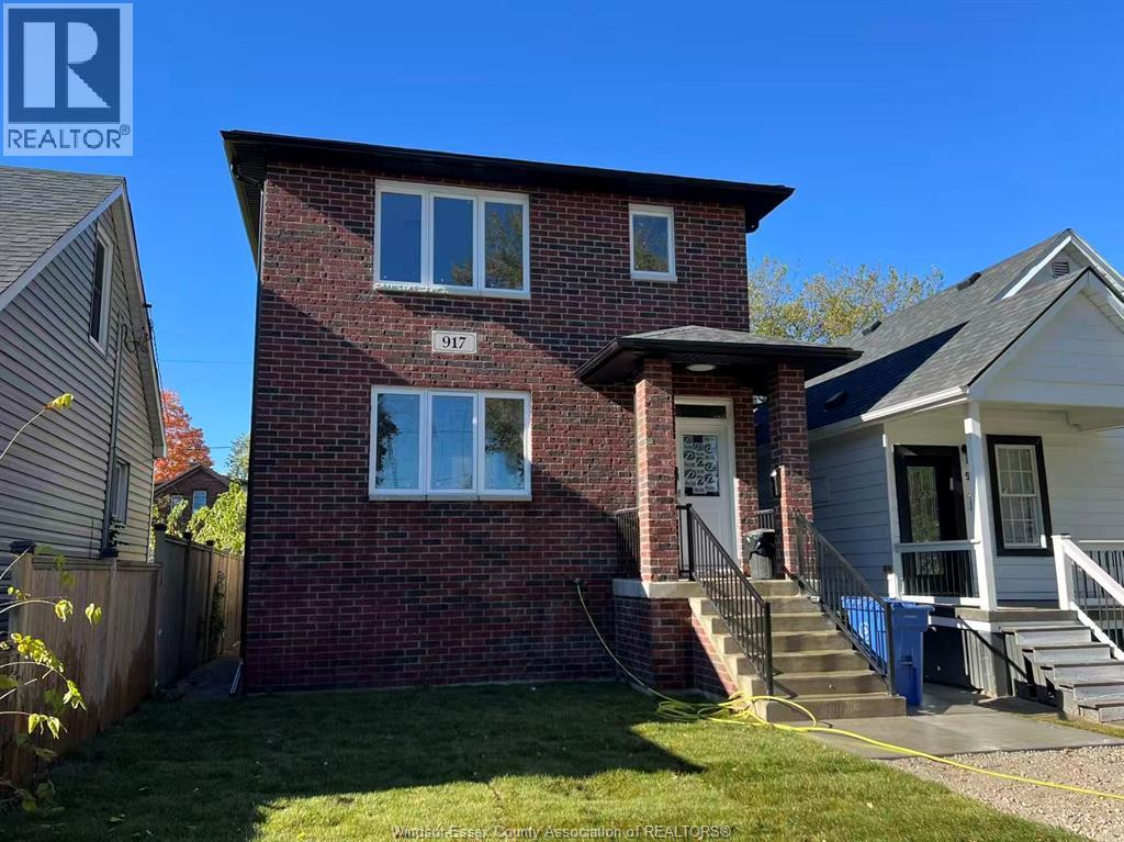 917 Mckay AVENUE Unit# Front, Windsor