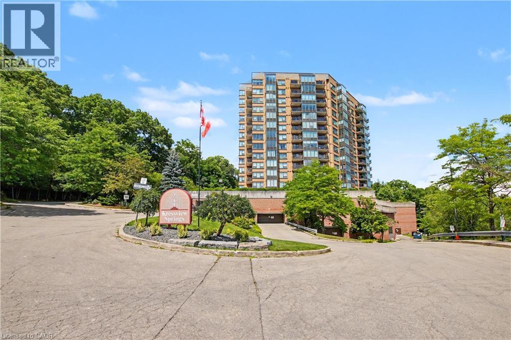 237 King Street West #608