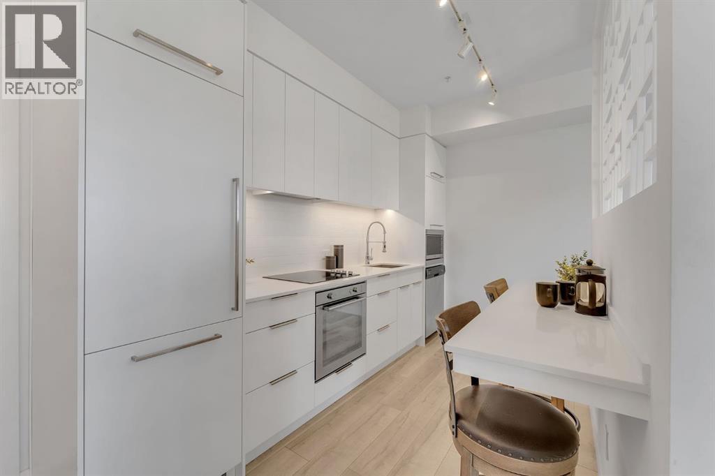 3125 39 Unit 211