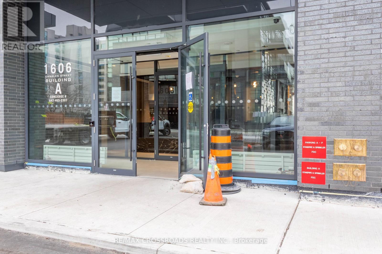 1606 Charles Street 205, Whitby, ON L1N 0P1, Whitby