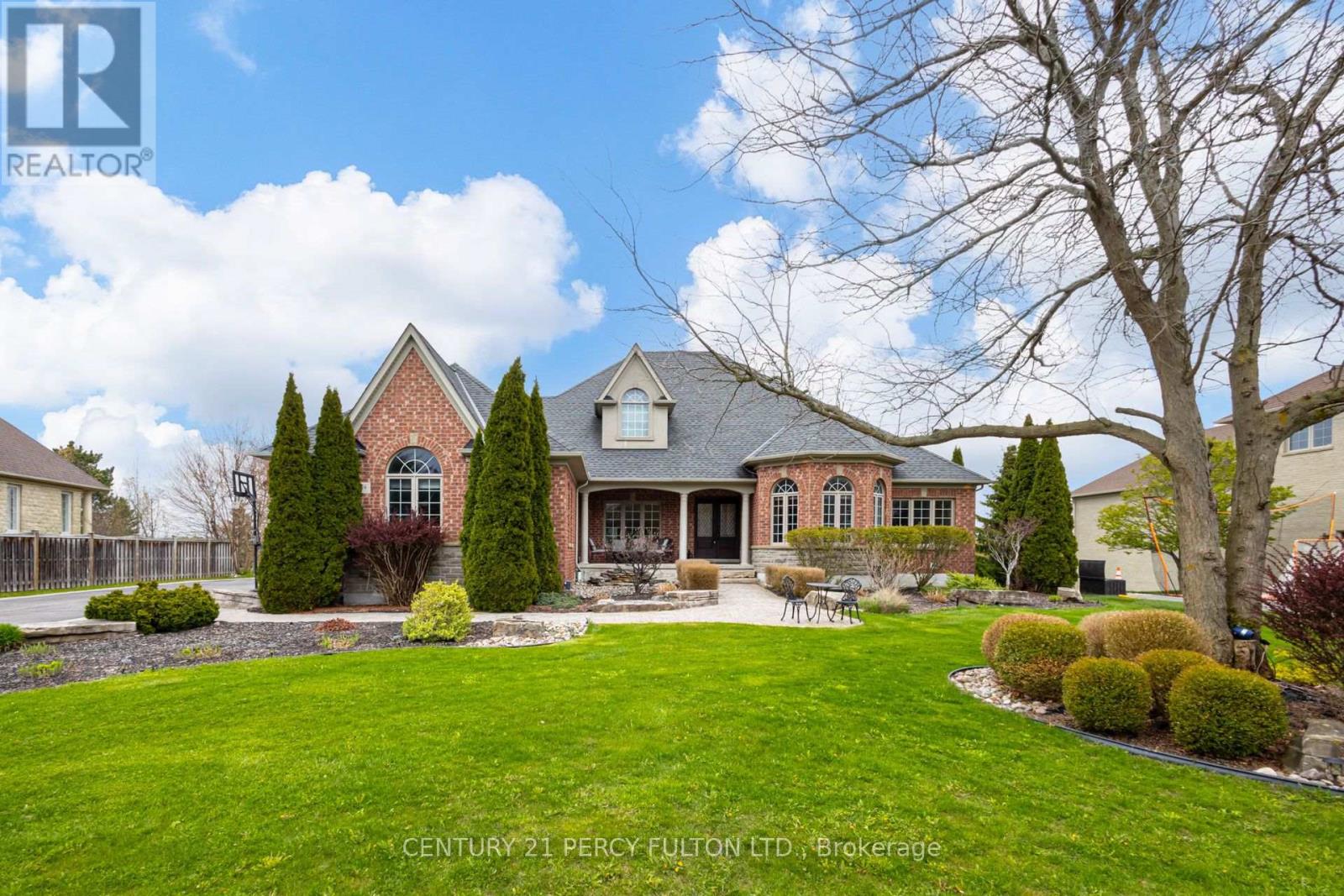 19 Wilson House Drive, Whitby, ON L0B 1A0, Whitby