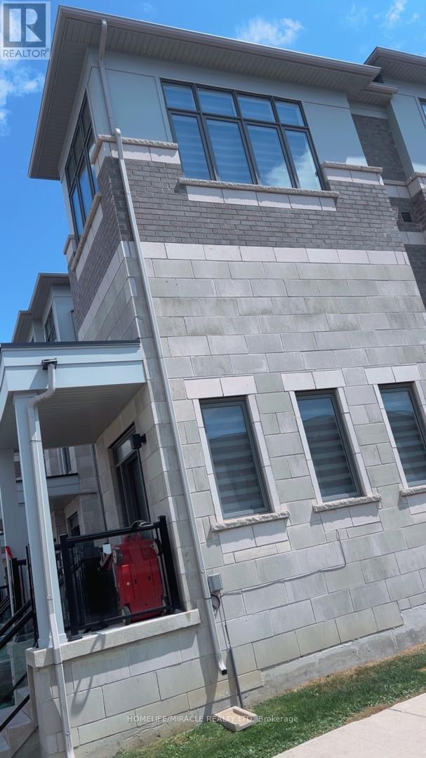 771 Chinook Path, Oshawa, ON L1H 0A7, Oshawa