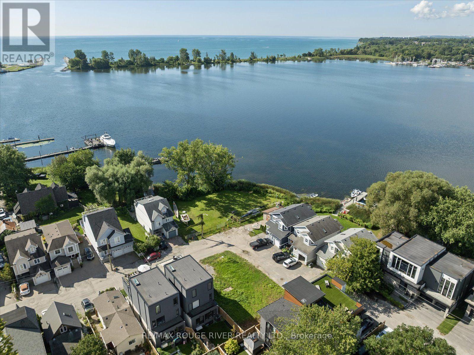 1238 Bayview