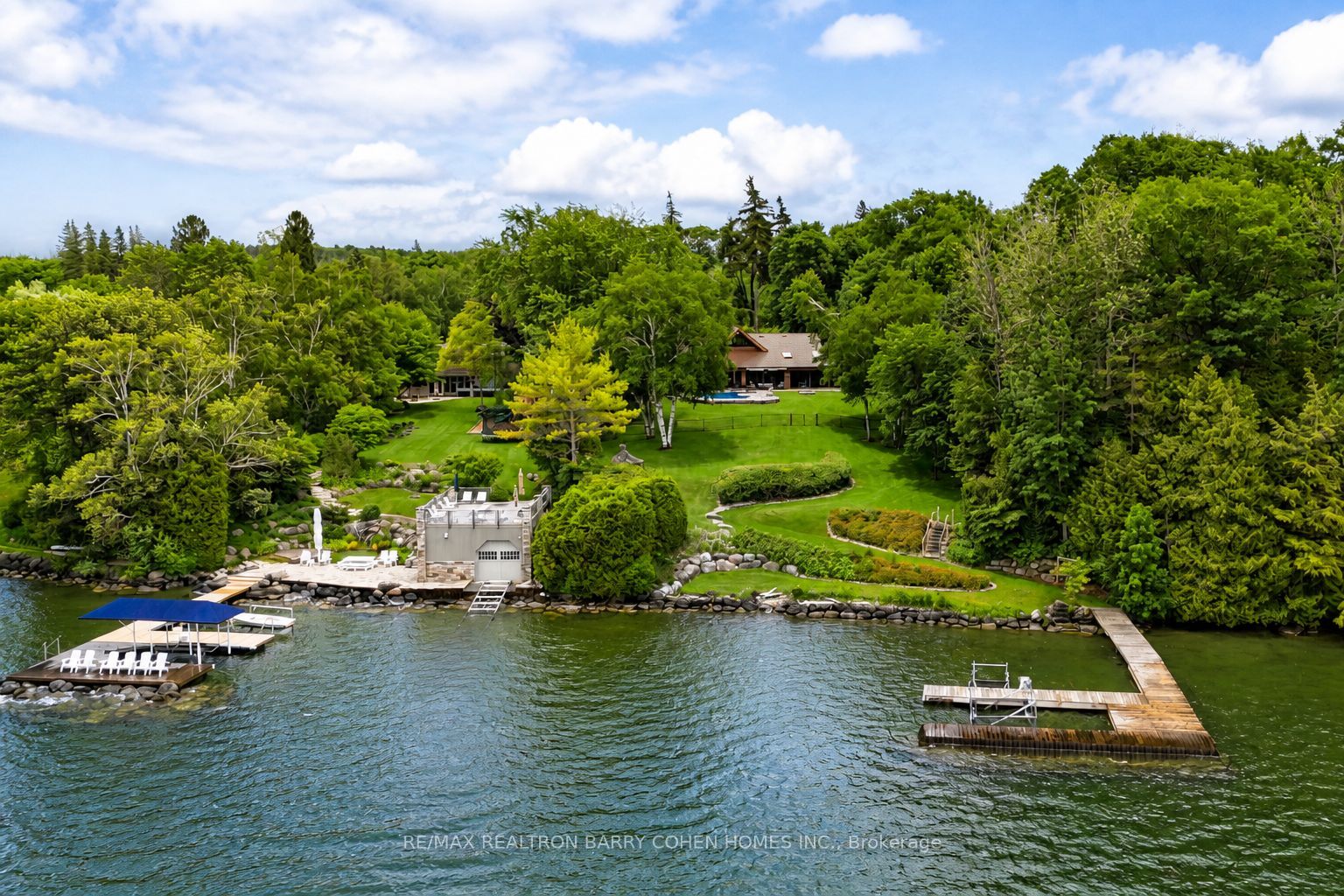 700 Lake Drive N, Georgina, ON L4P 3C8, Georgina