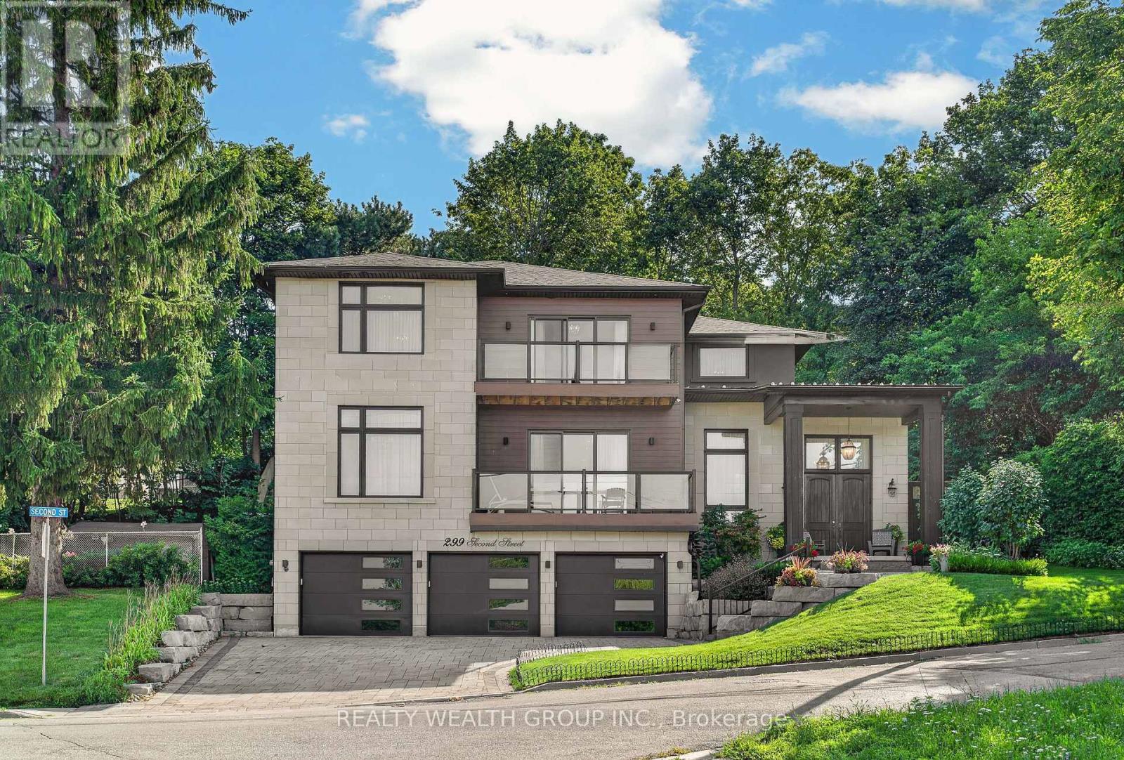 299 Second Street, Newmarket, ON L3Y 3W5, Newmarket