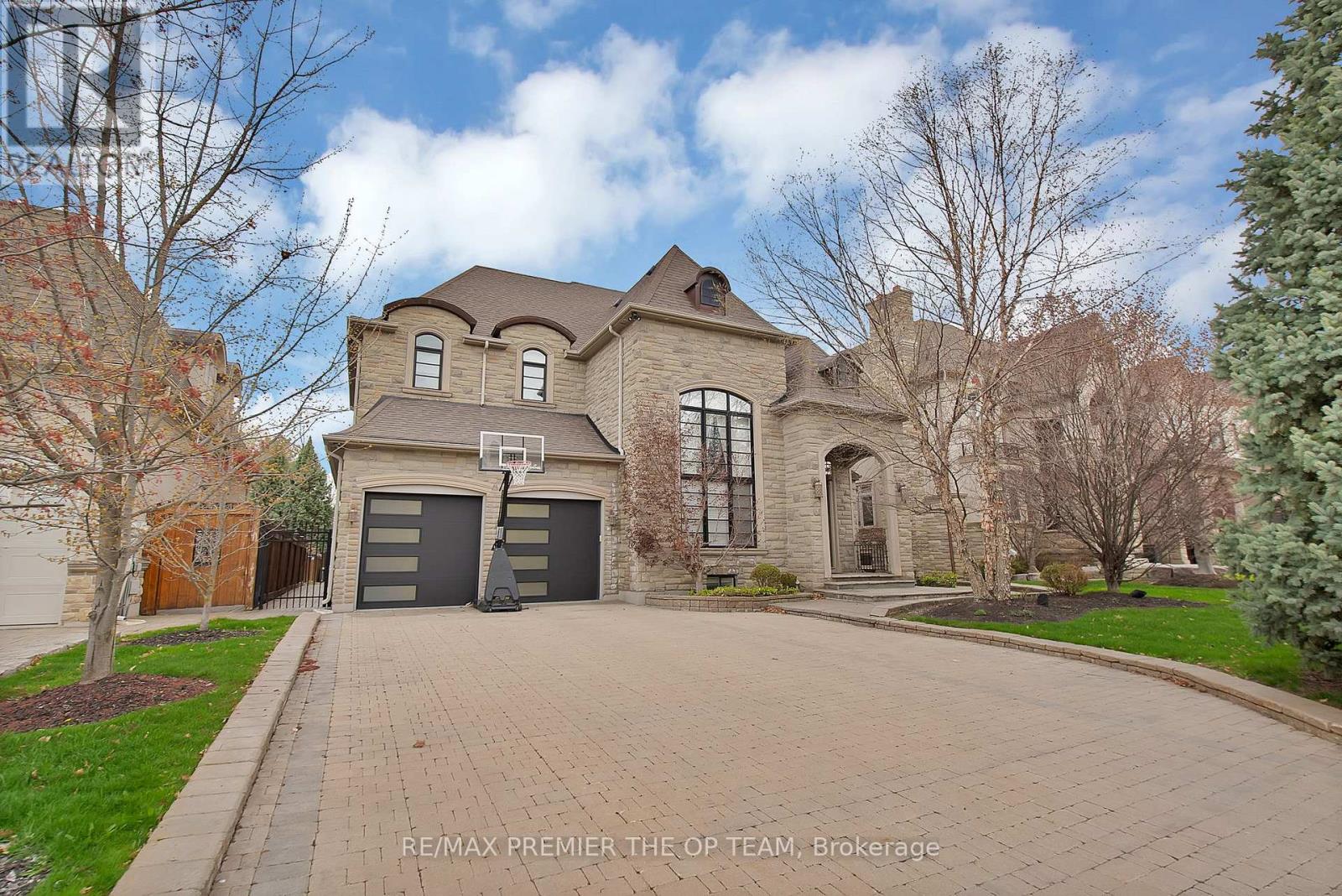 62 Autumn Grove