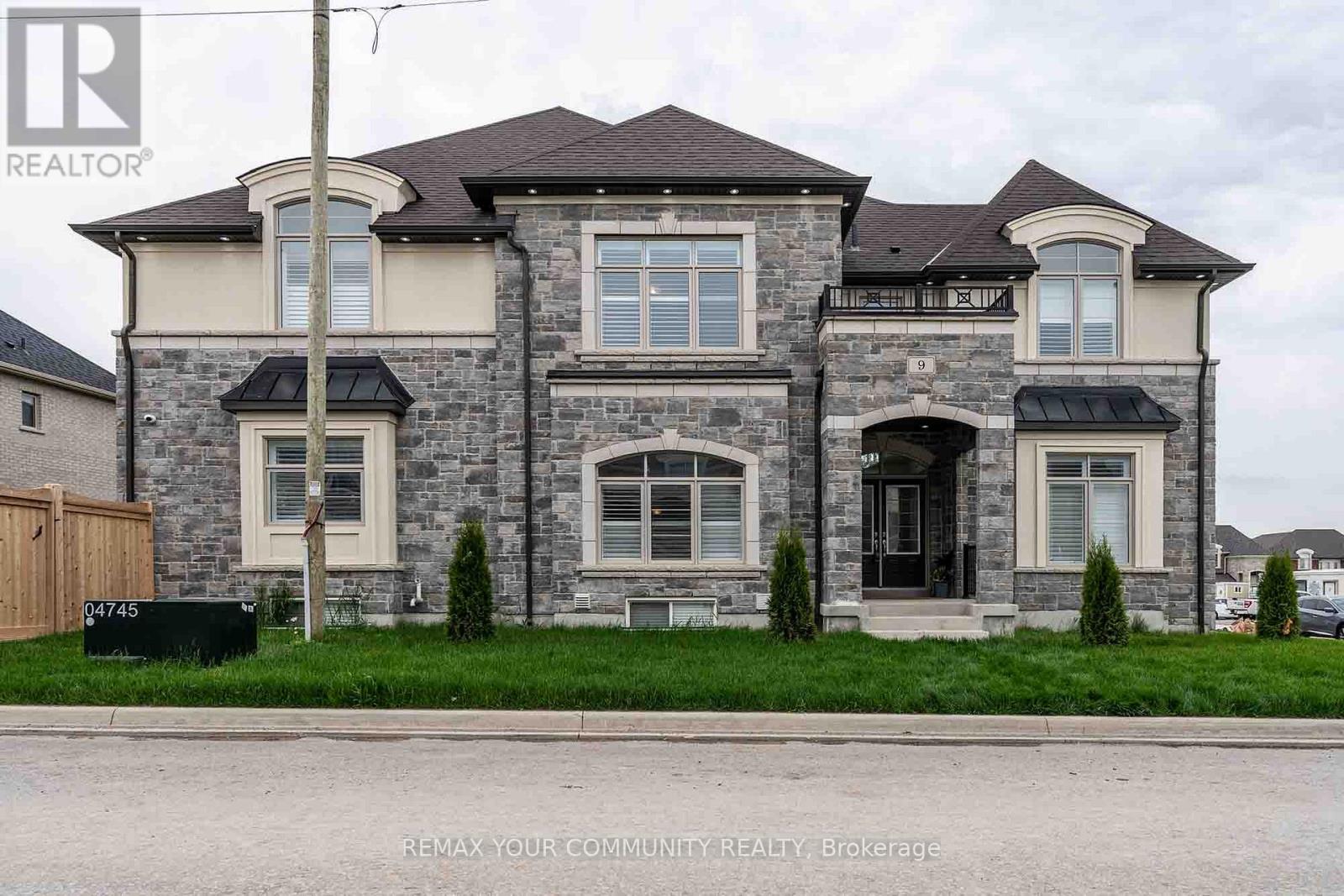 9 Cranley Road Main, East Gwillimbury, ON L9N 0T7, East Gwillimbury