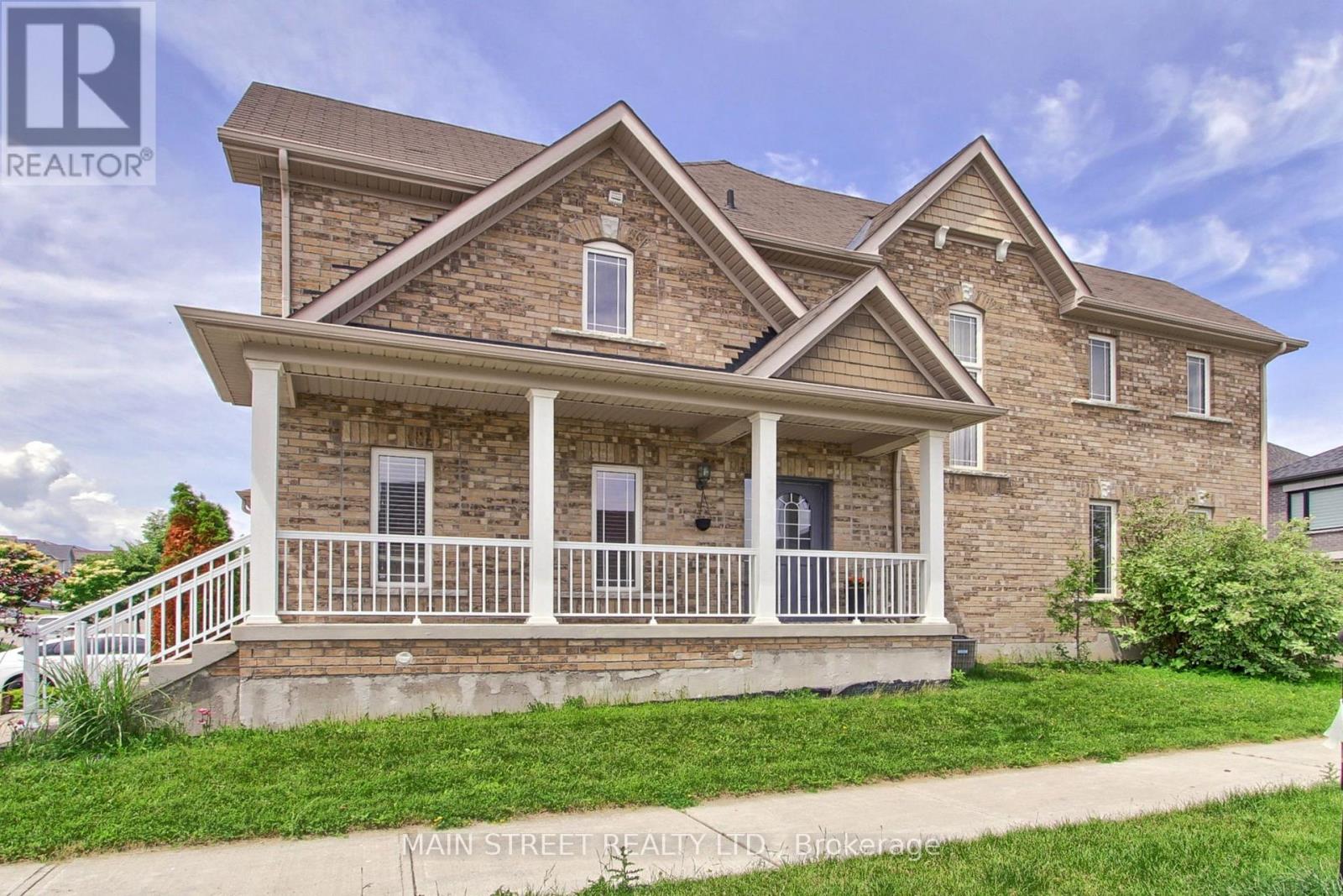 34 Grey Wing Avenue, Georgina, ON L4P 0B8, Georgina