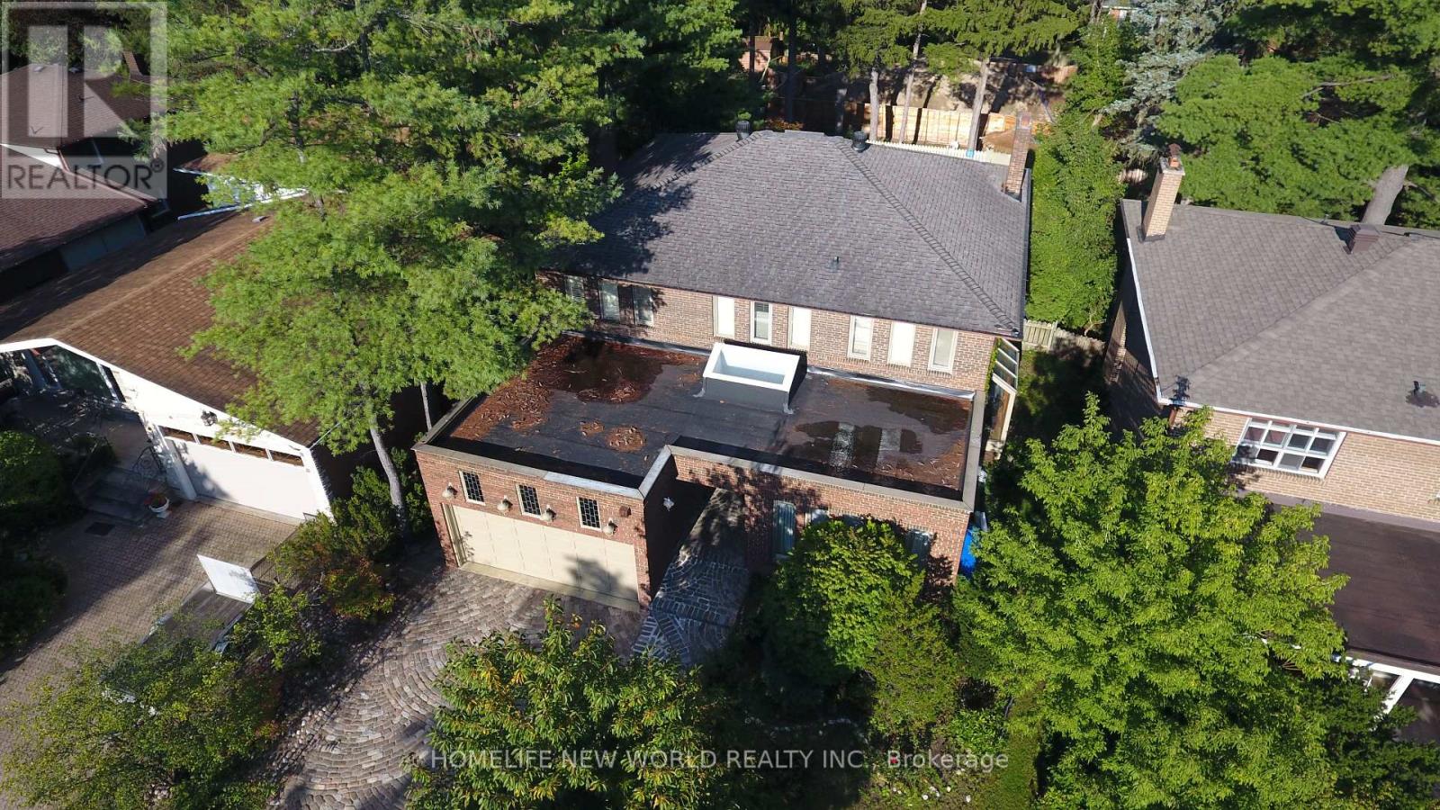 5 Vanwood Road, Markham, ON L3T 2N1, Markham