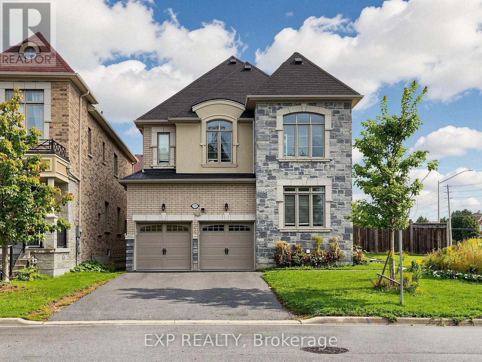 500 Mcgregor Farm Trail, Newmarket, ON L3X 0H7, Newmarket