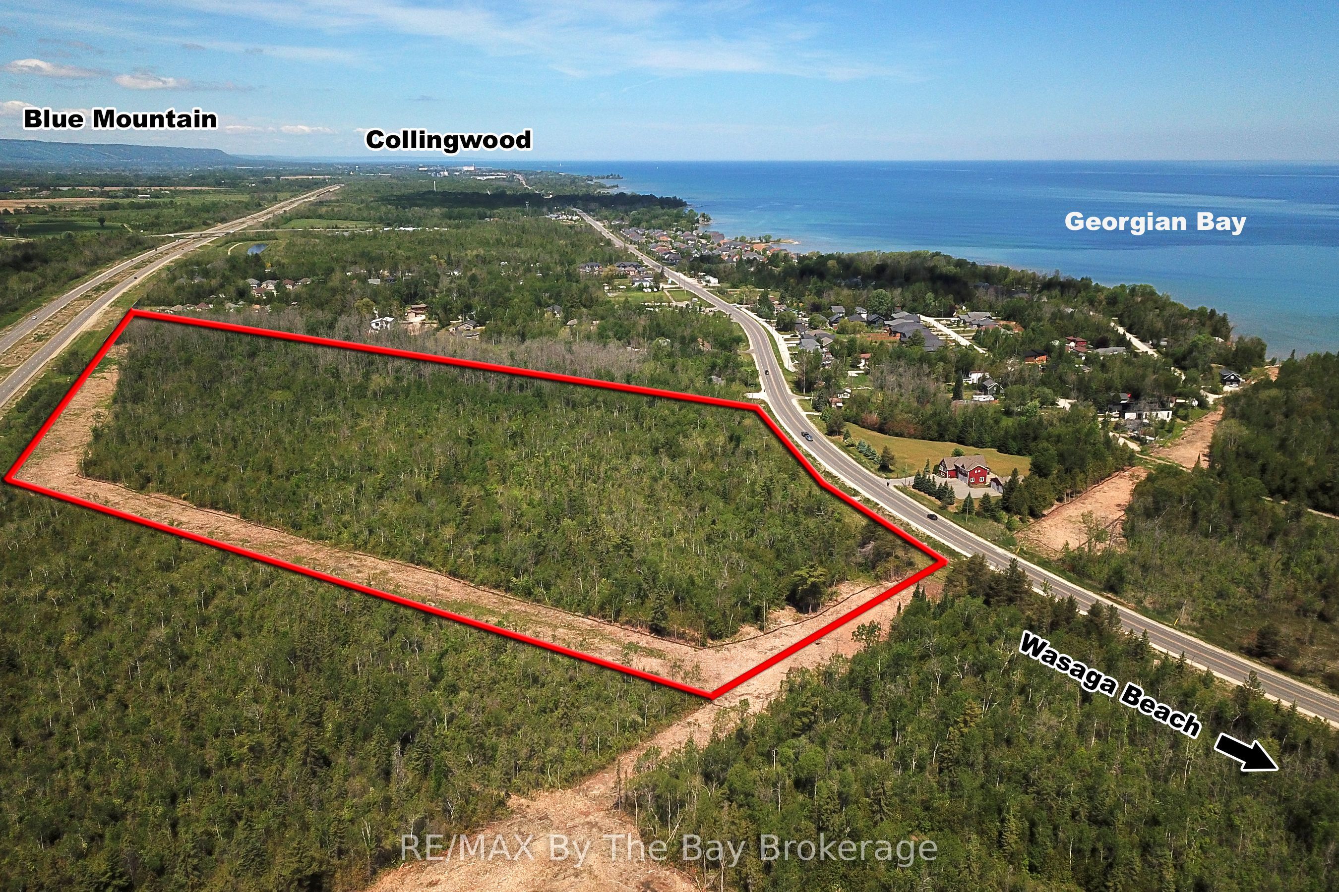 8859 Beachwood