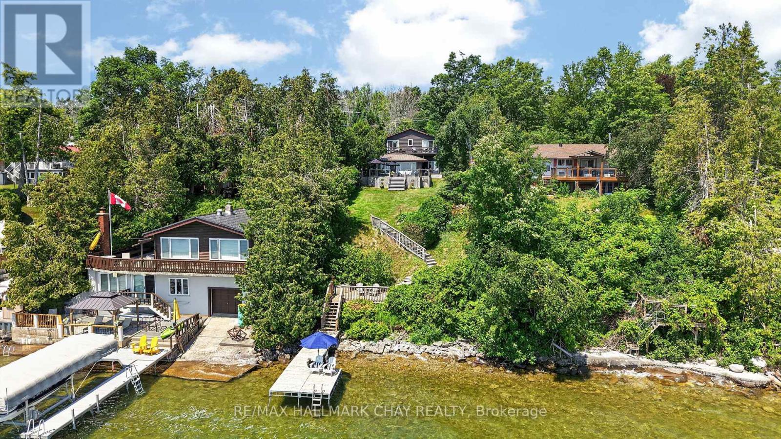 2289 Lakeshore