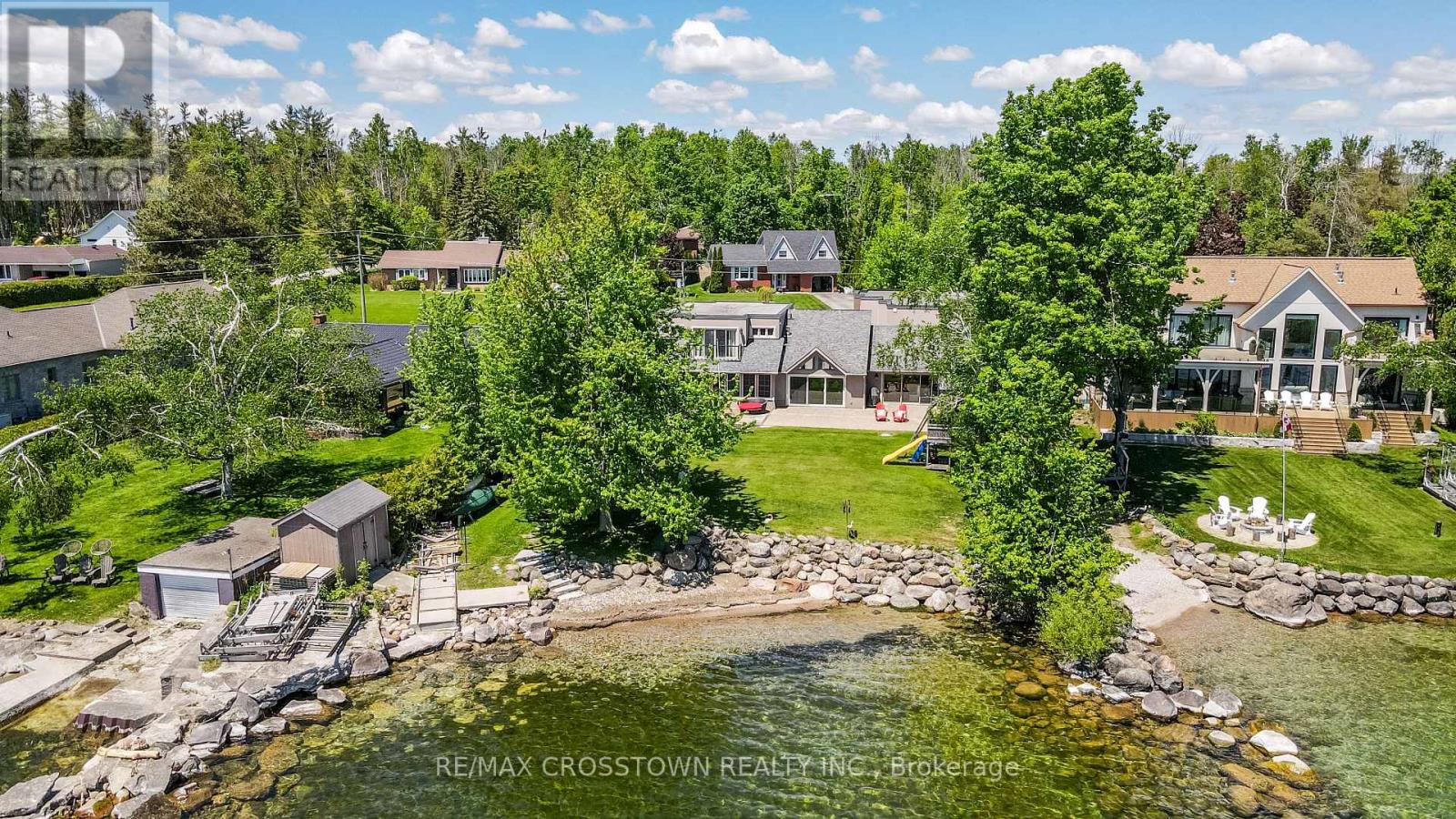 183 Lakeshore