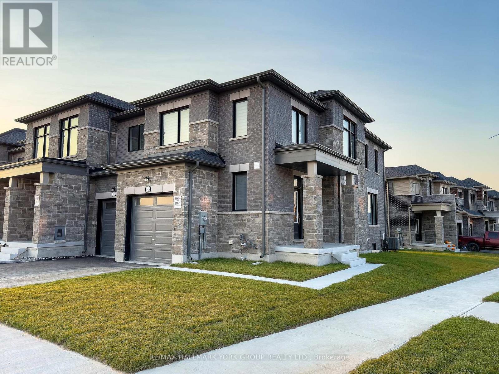 145 Fenchurch Manor, Barrie, ON L9J 0X1, Barrie