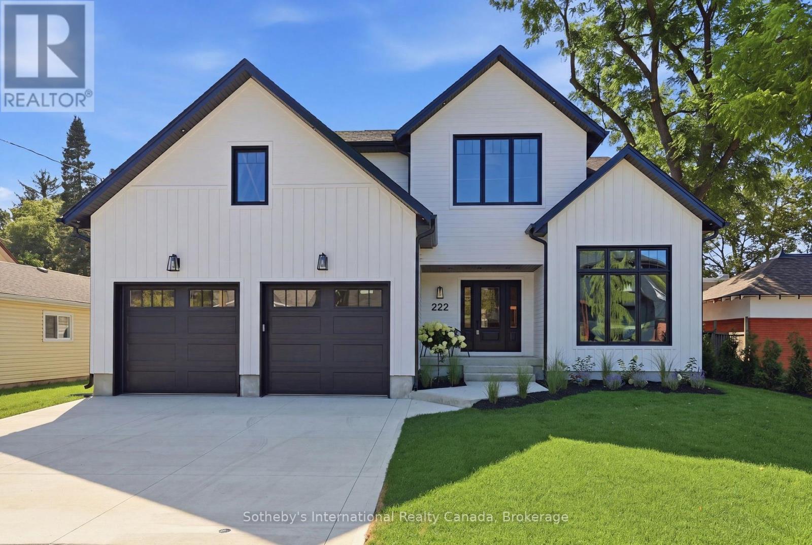 222 Oak
