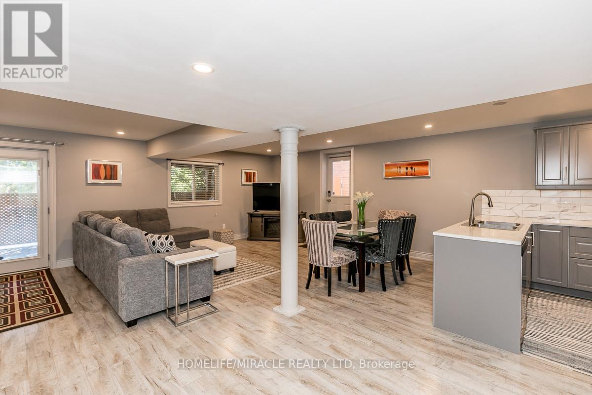 60 Edwards Drive Basement, Barrie, ON L4N 9K8, Barrie