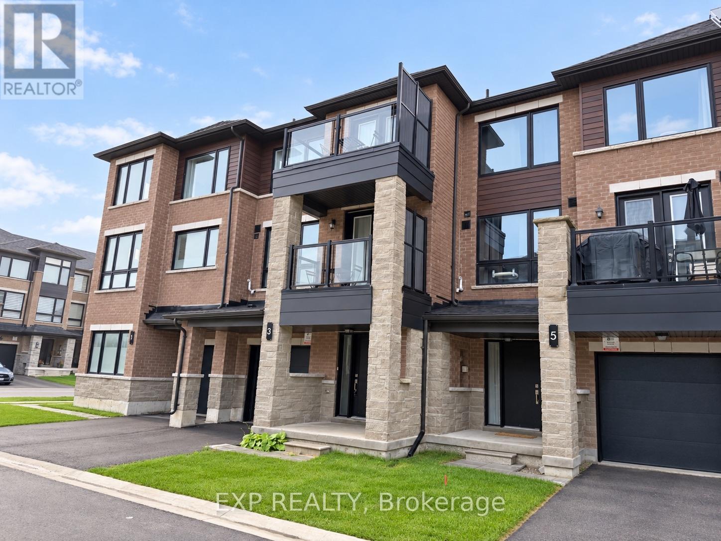 3 Red Maple Lane, Barrie, ON L4N 0H7, Barrie