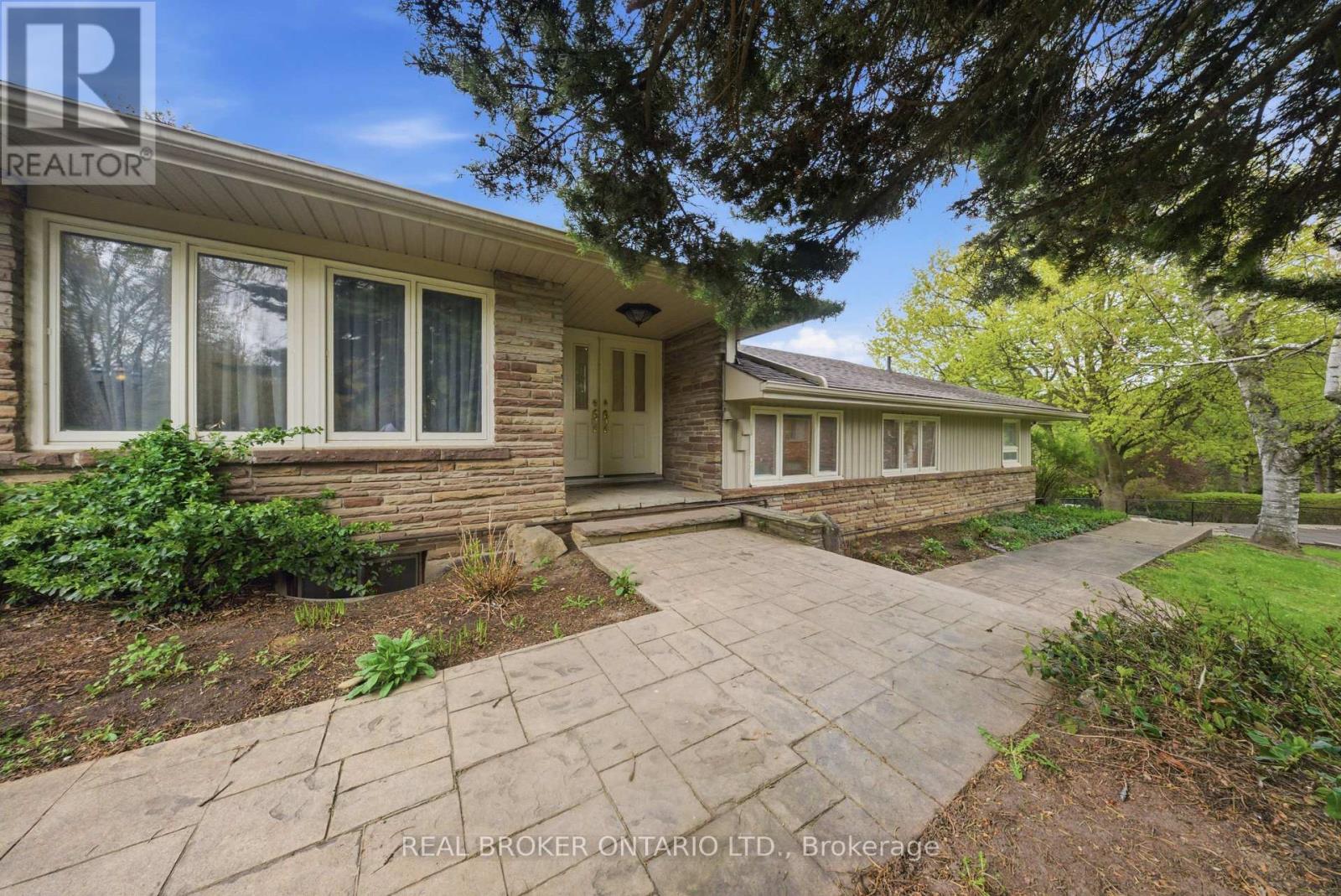 529 Conservation Drive, Brampton, ON L6Z 0C1, Brampton
