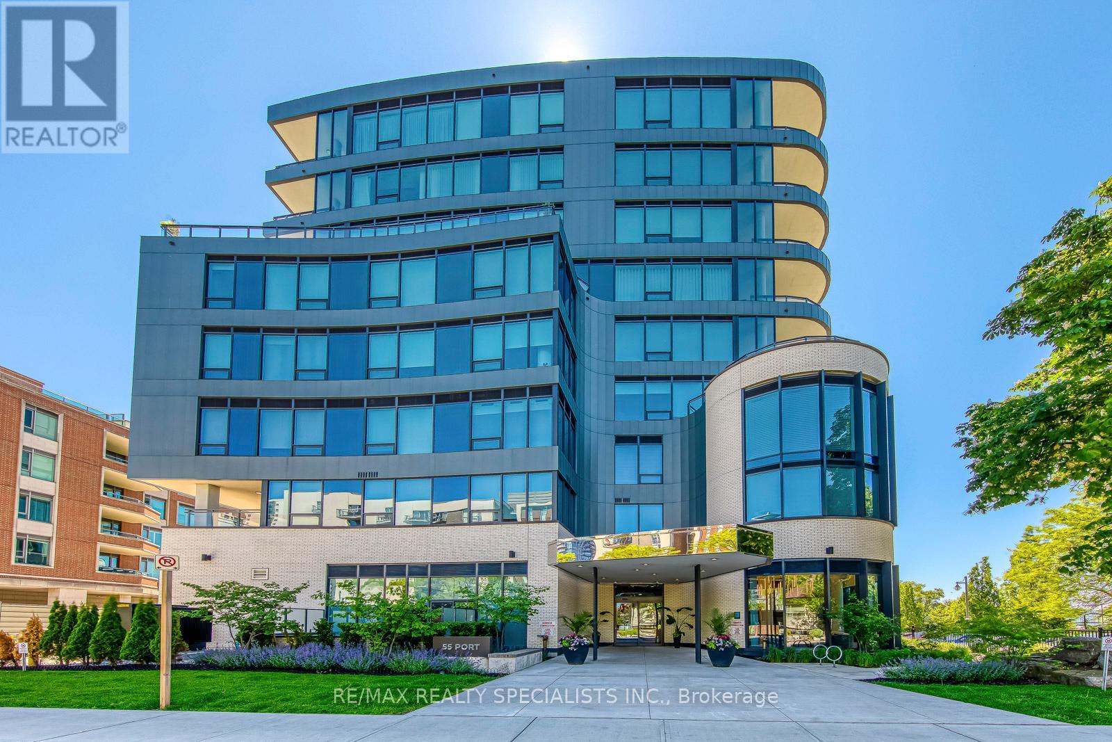 55 Port Street 304, Mississauga, ON L5G 4P3, Mississauga
