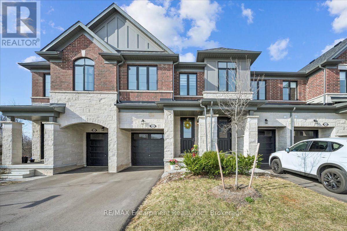 2092 Ellerston Common, Burlington, ON L7P 0V6, Burlington