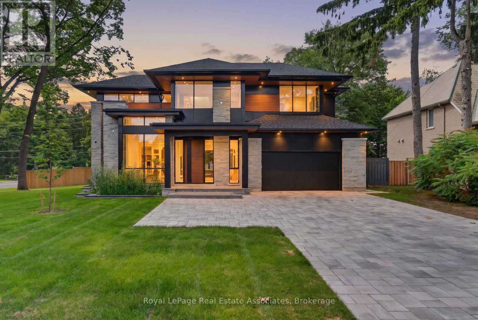 1270 Birchview Drive, Mississauga, ON L5H 3E4, Mississauga