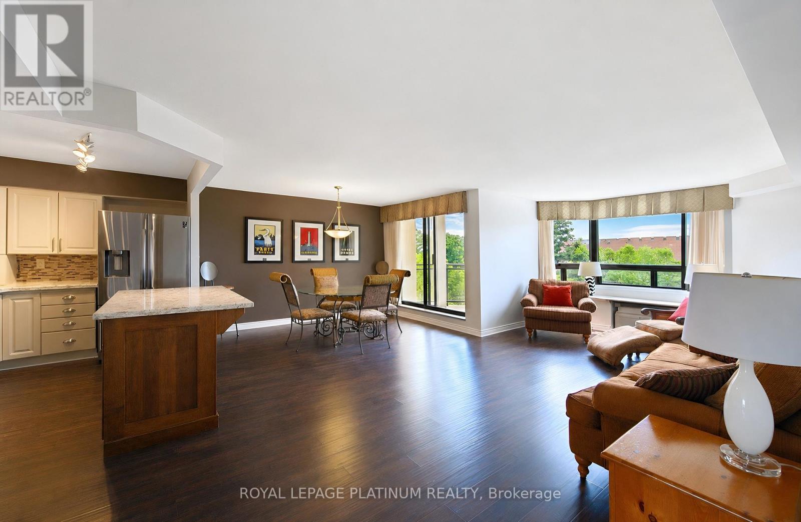 688 Preston Parkway #401