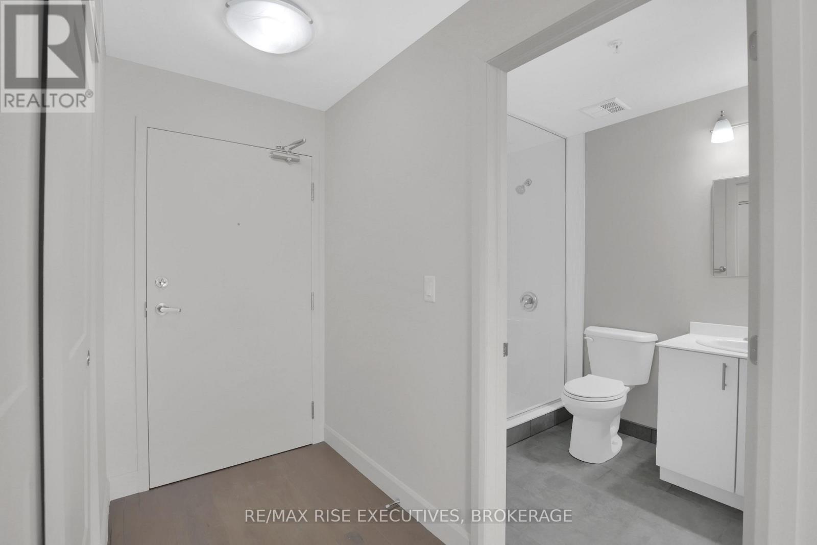 1274 Highway 15, Rr 2 Unit 101 photo 3