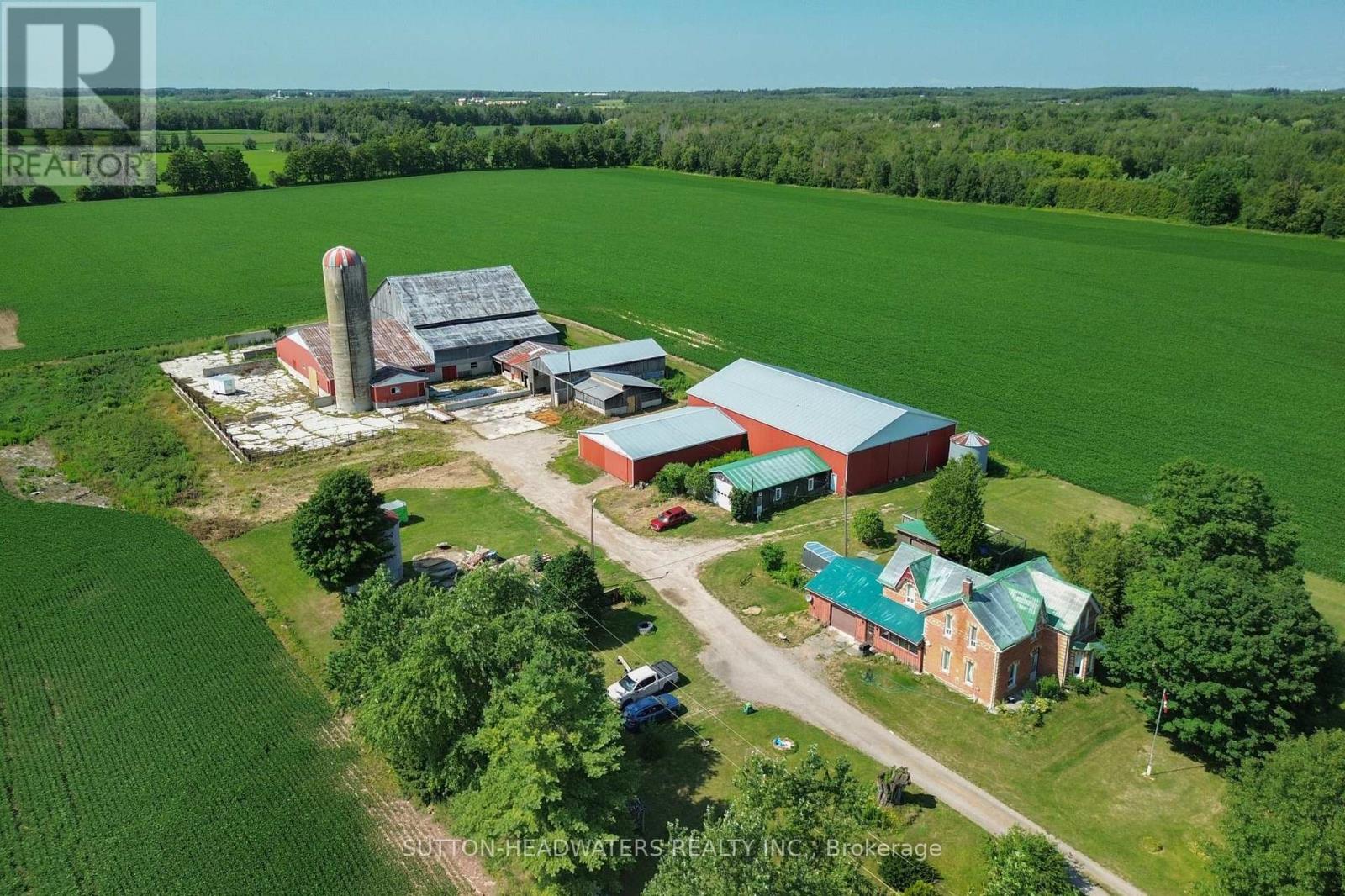 8526 Eramosa
