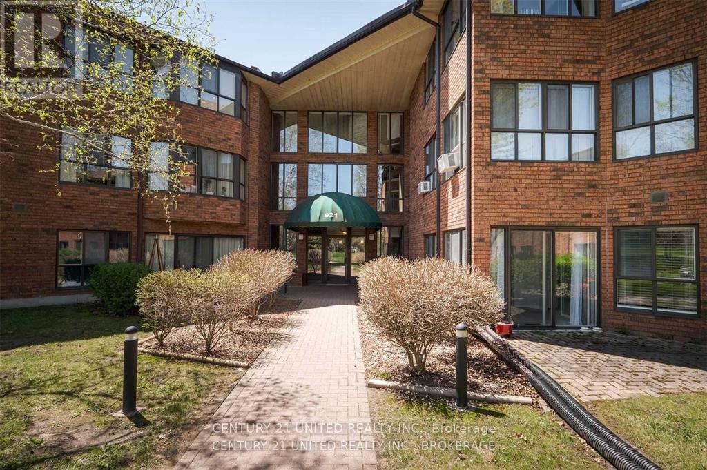 921 Armour Road 114, Peterborough, ON K9H 7K5, Peterborough